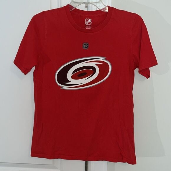 NHL Carolina Hurricanes #37 Andrei Svechnikov Red Eye Logo Jersey shirt L 14/16 - Picture 3 of 3